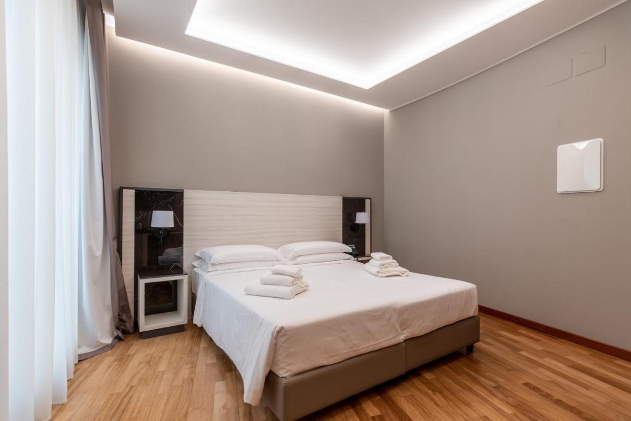 Motel Sestante Marina Capo dʼOrlando